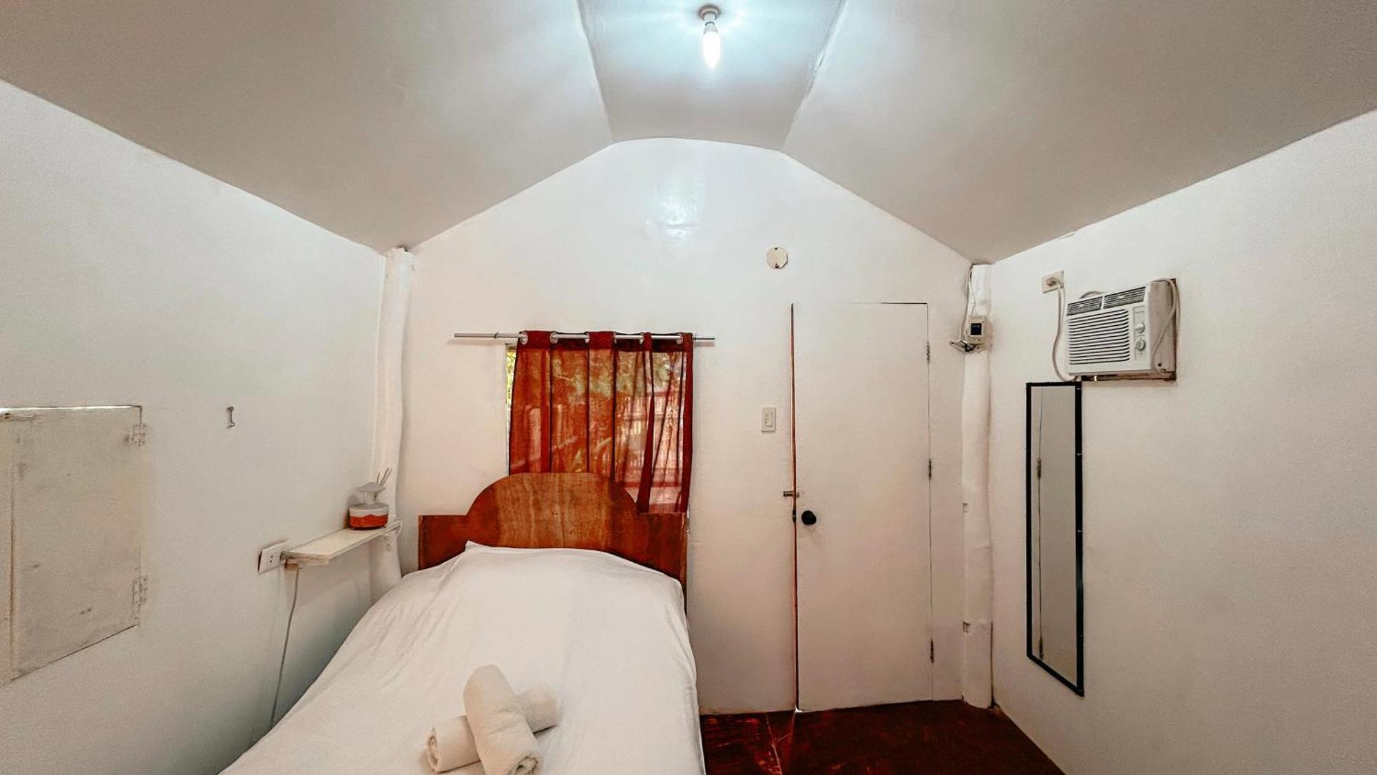 Islo Hut Kaliwa Hotel General Luna  Luaran gambar