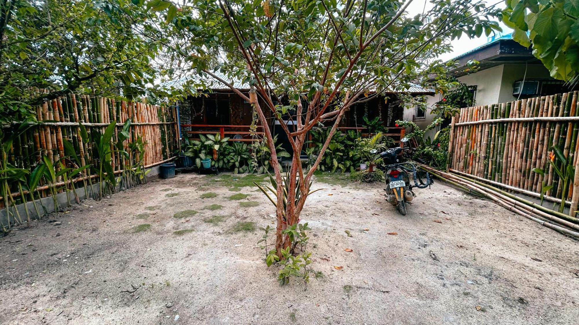 Islo Hut Kaliwa Hotel General Luna  Luaran gambar