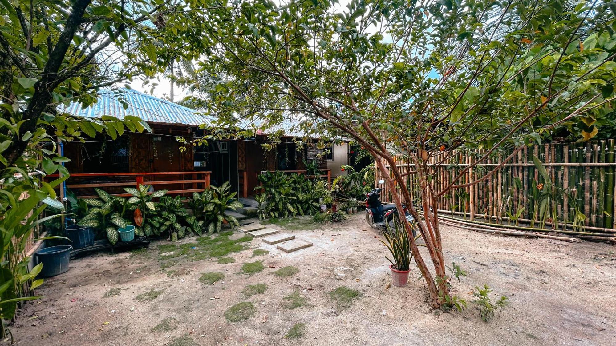 Islo Hut Kaliwa Hotel General Luna  Luaran gambar